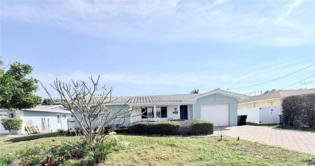2513 GULF BOULEVARD BELLEAIR BEACH, FL 33786