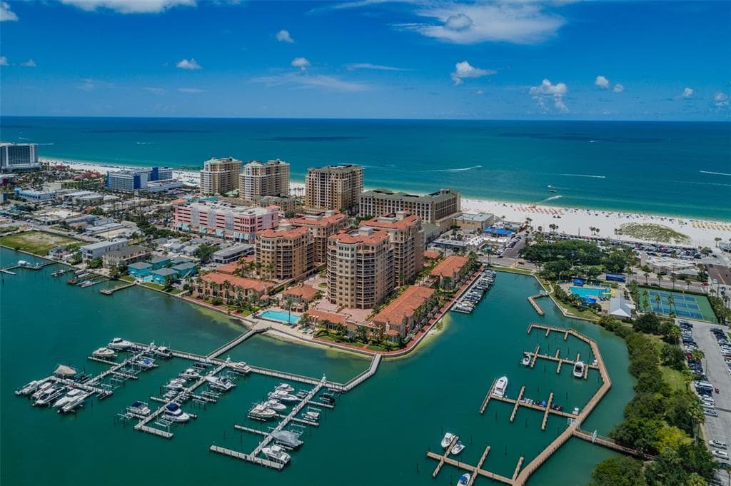 521 MANDALAY AVENUE UNIT 907 CLEARWATER BEACH, FL 33767