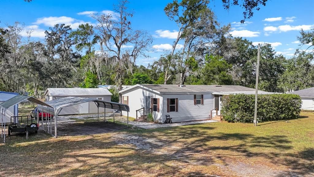 11622 GROVEWOOD AVENUE THONOTOSASSA, FL 33592