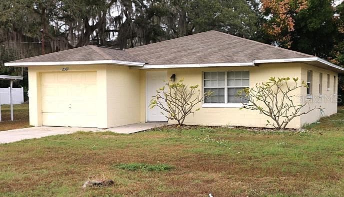 2501 CRESCENT DRIVE MOUNT DORA, FL 32757