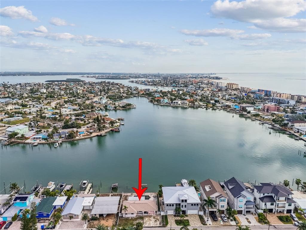 247 144TH AVENUE MADEIRA BEACH, FL 33708