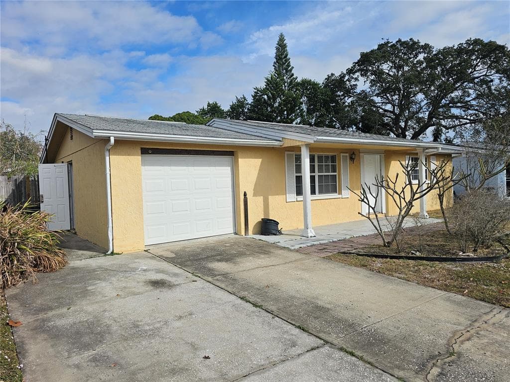 7825 SAGEBRUSH DRIVE PORT RICHEY, FL 34668