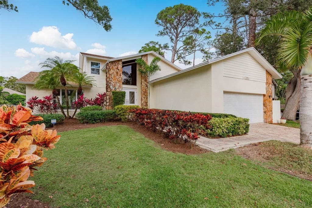 14359 82ND TERRACE SEMINOLE, FL 33776