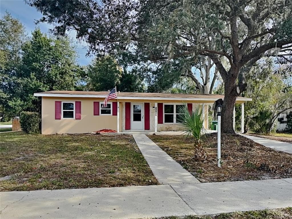 1481 FALMOUTH AVENUE DELTONA, FL 32725