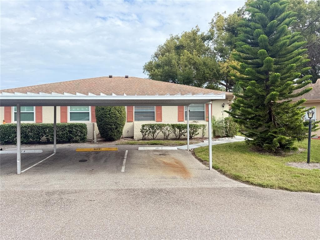 407 FELTHAM TRAIL UNIT B UNIT 48 SUN CITY CENTER, FL 33573