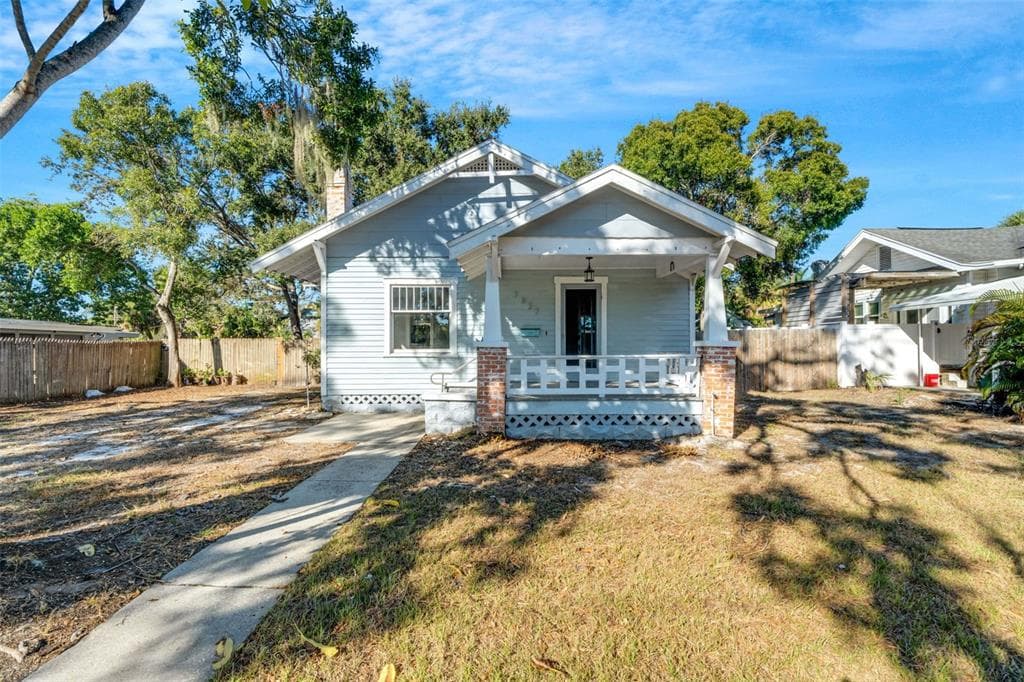 7327 1ST AVENUE N ST PETERSBURG, FL 33710