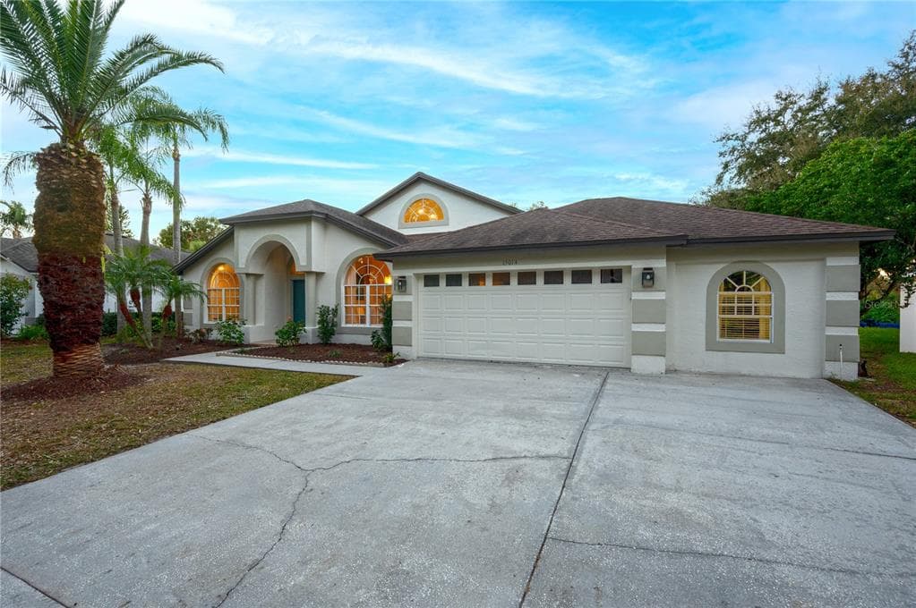 15014 ARBOR HOLLOW DRIVE ODESSA, FL 33556