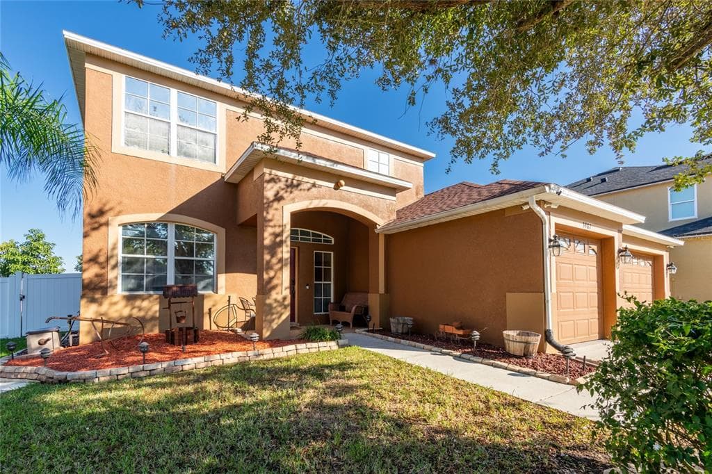 3987 ASHWORTH PLACE LAKELAND, FL 33810