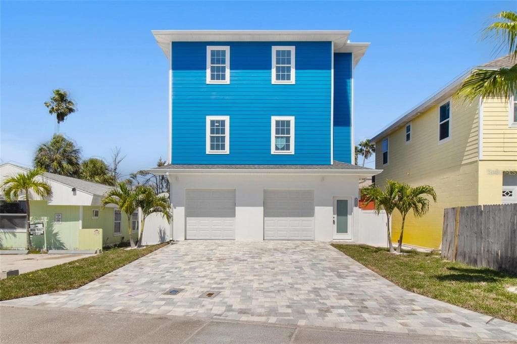 13117 4TH STREET E MADEIRA BEACH, FL 33708