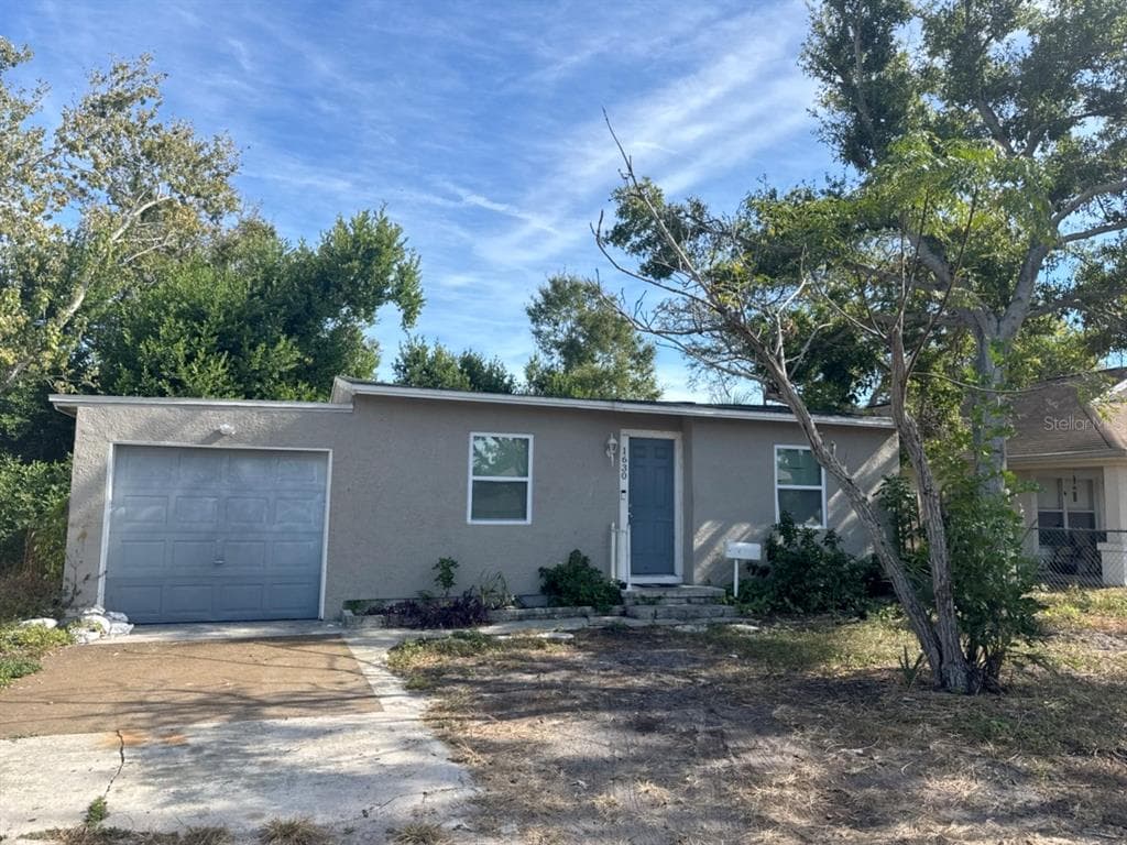 1630 NEWARK STREET S ST PETERSBURG, FL 33711