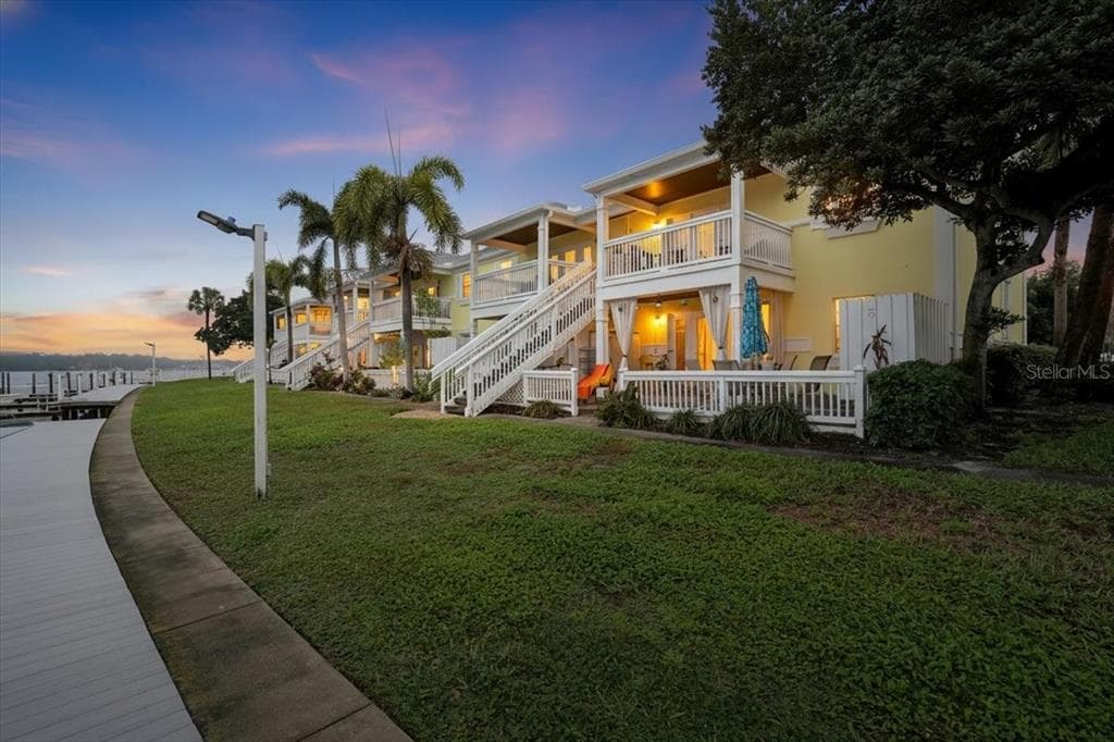 101 POMPANO DRIVE SE UNIT C ST PETERSBURG, FL 33705