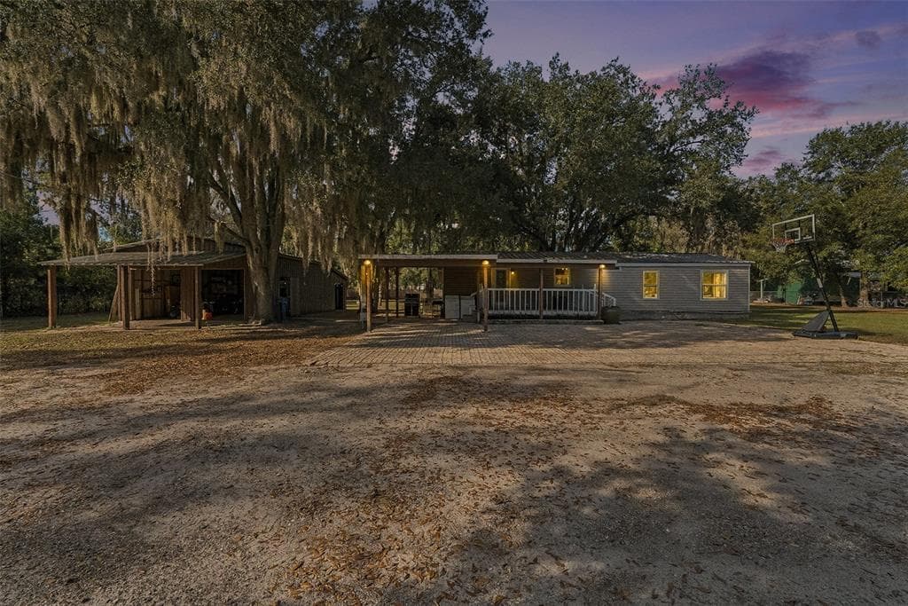 5601 JOYCE SHEFFIELD LANE PLANT CITY, FL 33565