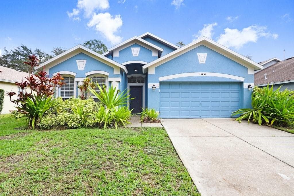 15451 MARTINMEADOW DRIVE LITHIA, FL 33547