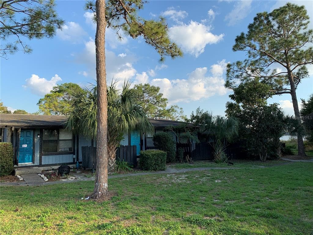 1888 LAKE MARIAM DRIVE WINTER HAVEN, FL 33884