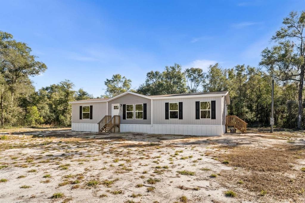 528 NE 389 AVENUE OLD TOWN, FL 32680