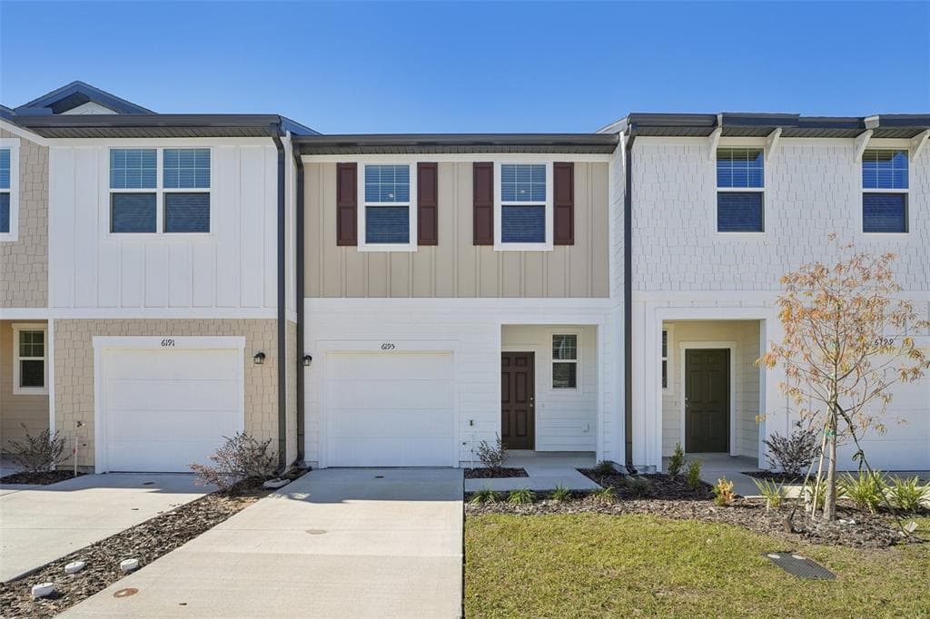 14895 LUCCA WAY DADE CITY, FL 33523