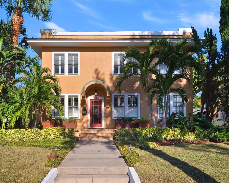 1821 W RICHARDSON PLACE TAMPA, FL 33606