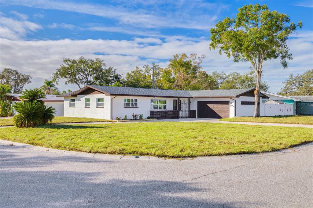 1447 JASMINE WAY CLEARWATER, FL 33756