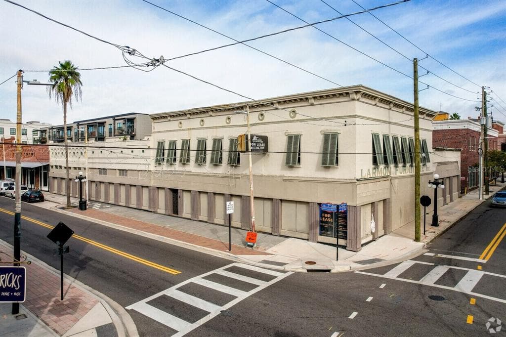 1324 E 7TH AVENUE TAMPA, FL 33605