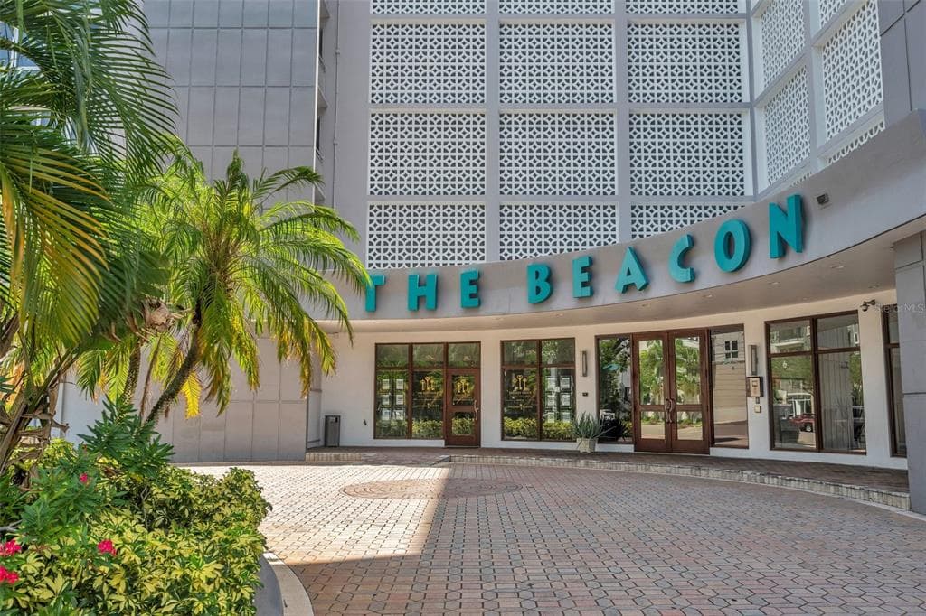 470 3RD STREET S UNIT 205 ST PETERSBURG, FL 33701