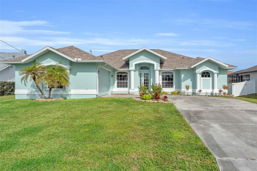 2705 SW 32ND LANE CAPE CORAL, FL 33914