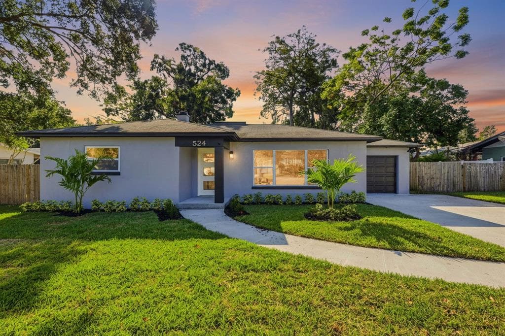 524 50TH AVENUE S ST PETERSBURG, FL 33705