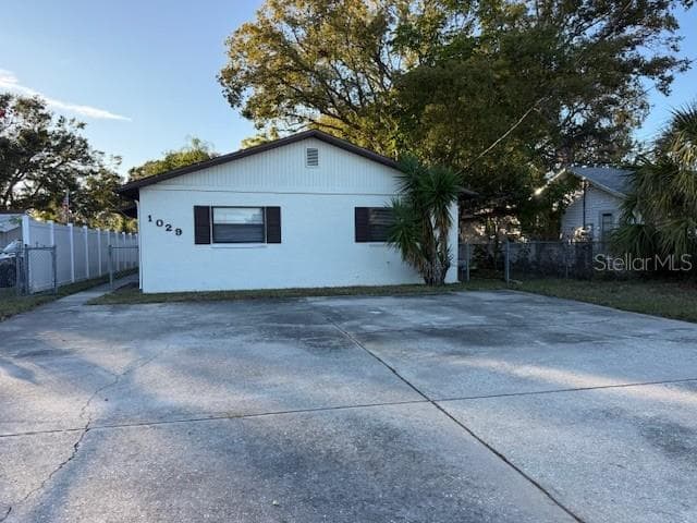 1029 10TH STREET NW UNIT B LARGO, FL 33770
