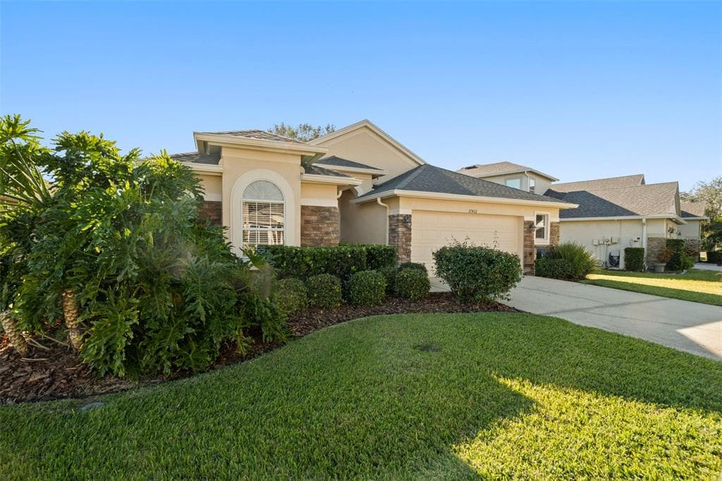 27422 EDENFIELD DRIVE WESLEY CHAPEL, FL 33544