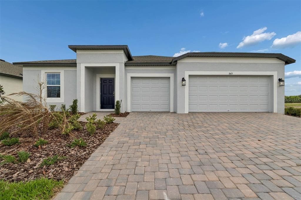 8413 FOX DEN COVE LAKELAND, FL 33810