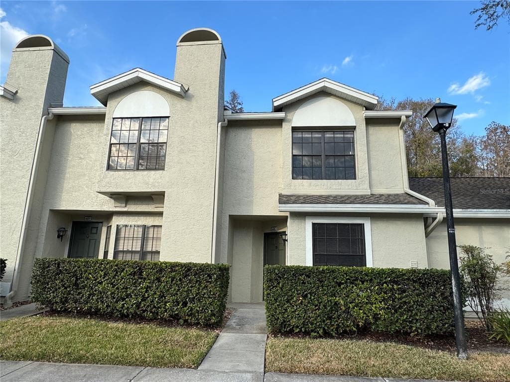 5100 BURCHETTE ROAD UNIT 606 TAMPA, FL 33647