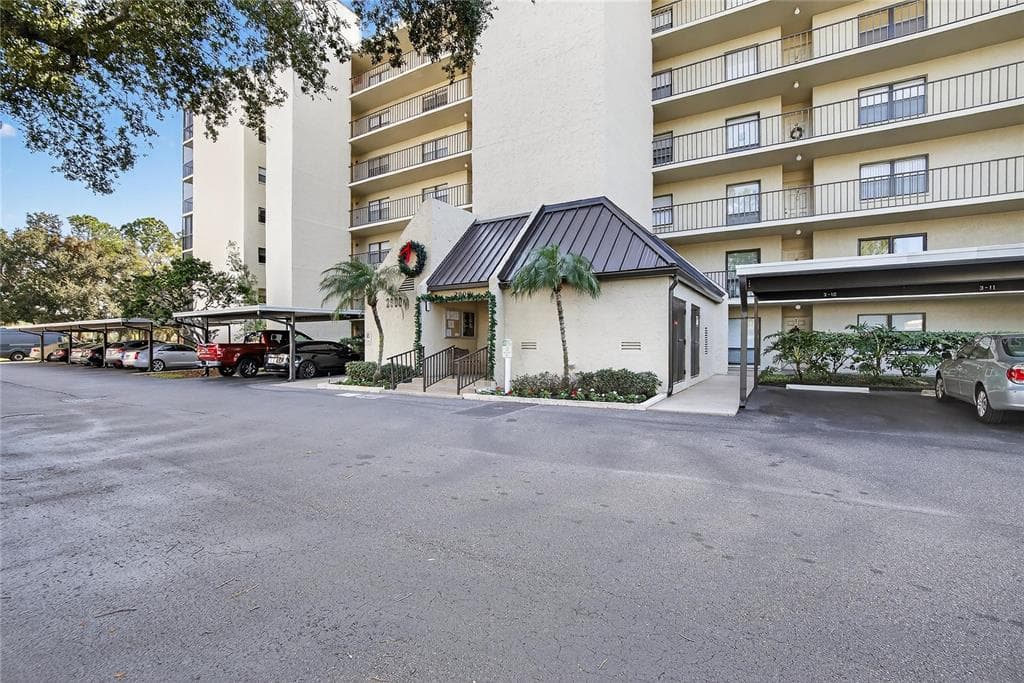 2900 COVE CAY DRIVE UNIT 2F CLEARWATER, FL 33760