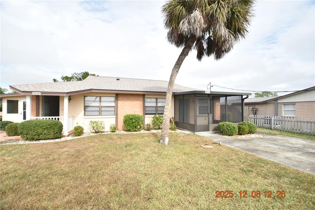 705 2ND AVENUE NW UNIT A RUSKIN, FL 33570