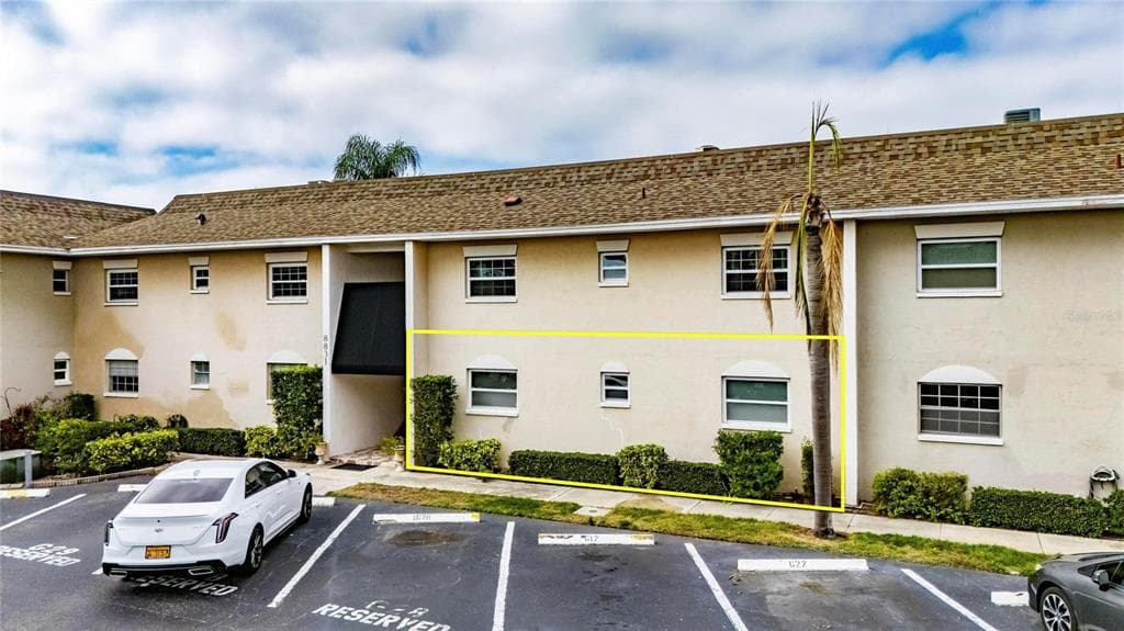8831 BAY POINTE DRIVE UNIT 107 TAMPA, FL 33615