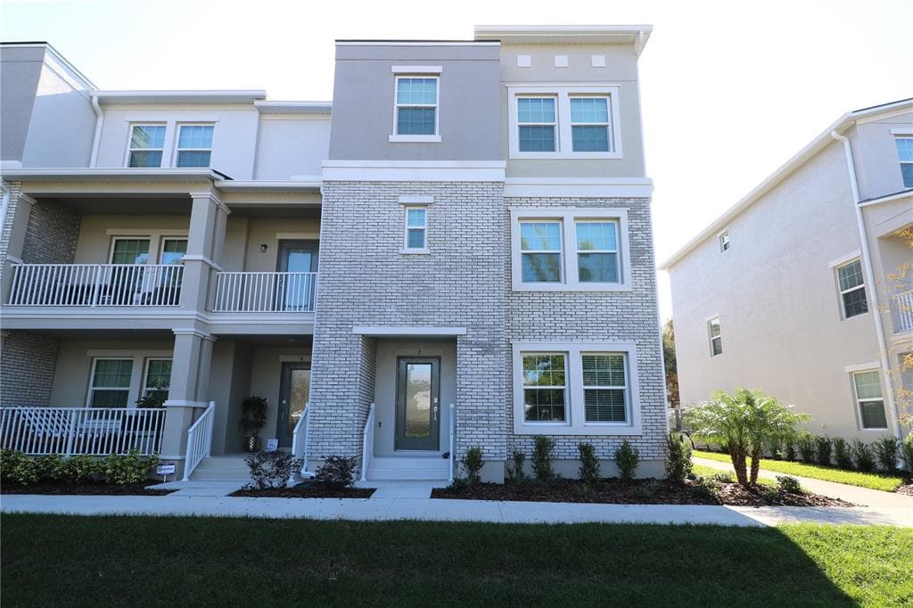 4510 S MANHATTAN AVENUE UNIT 007 TAMPA, FL 33611