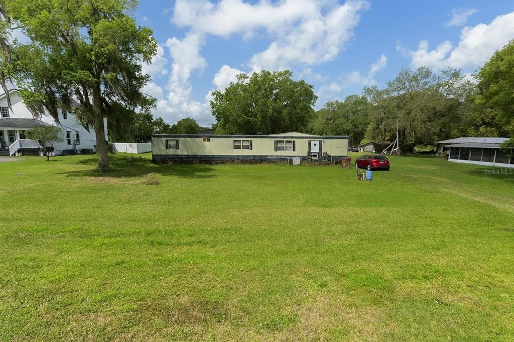 1094 NAVAJO DRIVE ST CLOUD, FL 34771