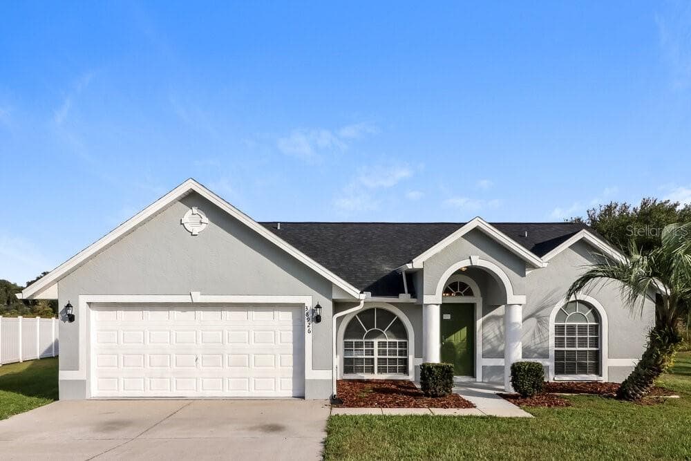 38926 CARR DRIVE ZEPHYRHILLS, FL 33540