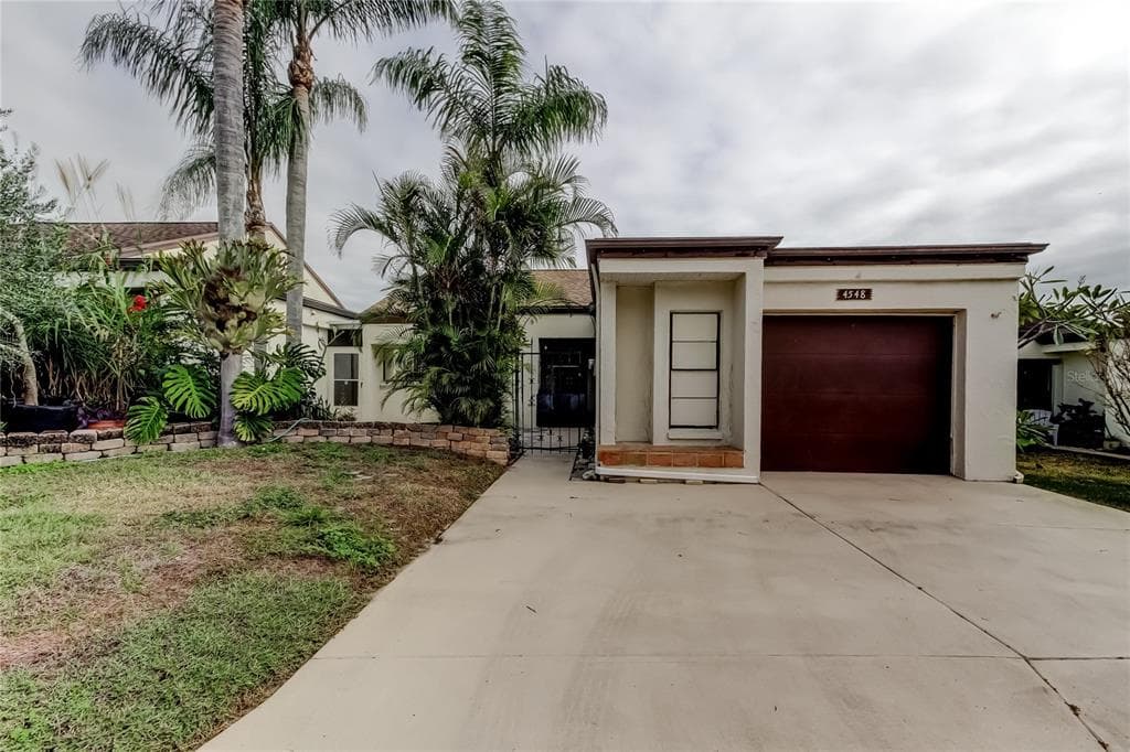 4548 SOMERSET PLACE NEW PORT RICHEY, FL 34652