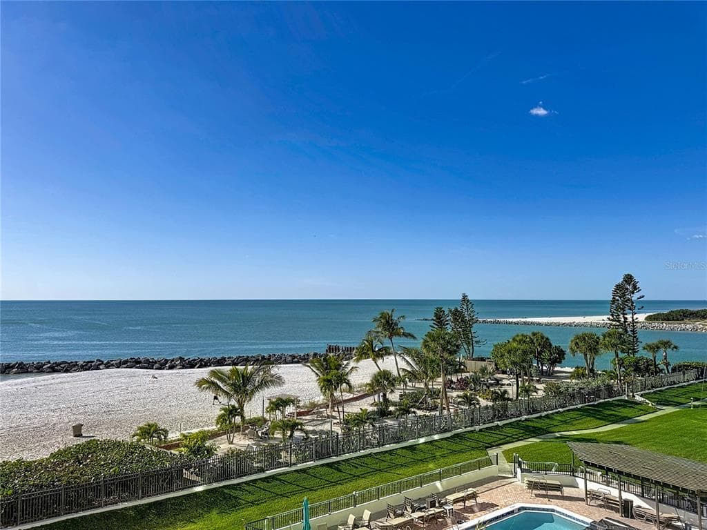 7100 SUNSET WAY UNIT 405 ST PETE BEACH, FL 33706