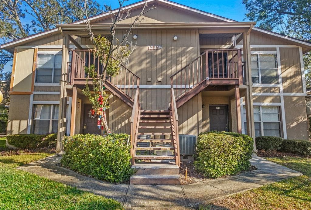 14419 HANGING MOSS CIRCLE UNIT 101 TAMPA, FL 33613