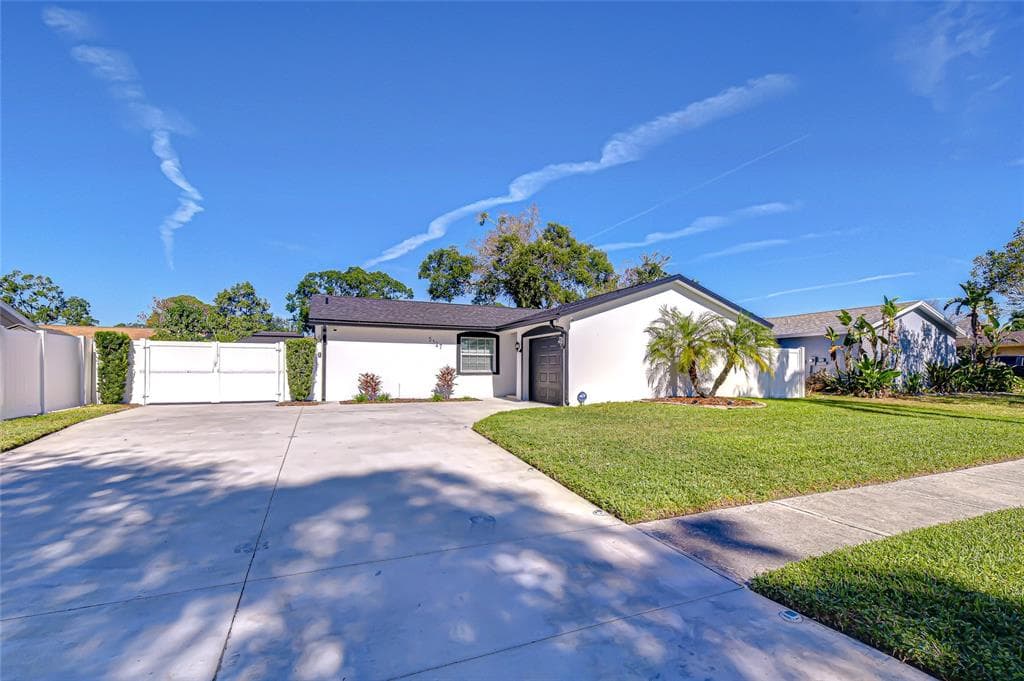 5127 LINKWOOD AVENUE TAMPA, FL 33625