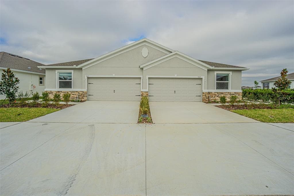 31423 PAPER BIRCH STREET WESLEY CHAPEL, FL 33545