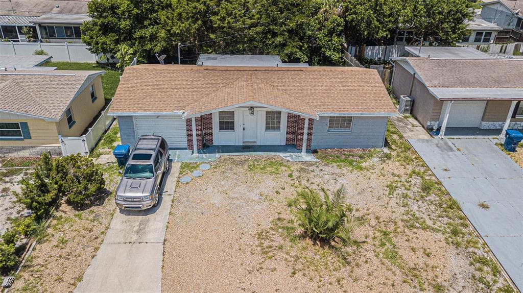 3301 BRIAR CLIFF DRIVE HOLIDAY, FL 34691
