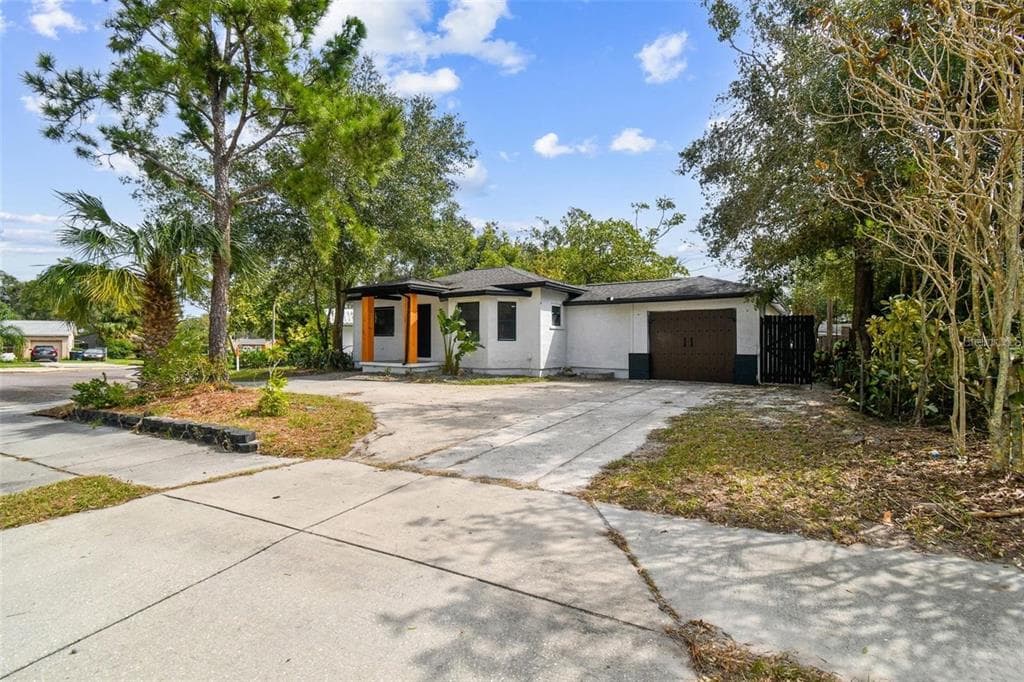 1631 FULTON AVENUE UNIT A CLEARWATER, FL 33755