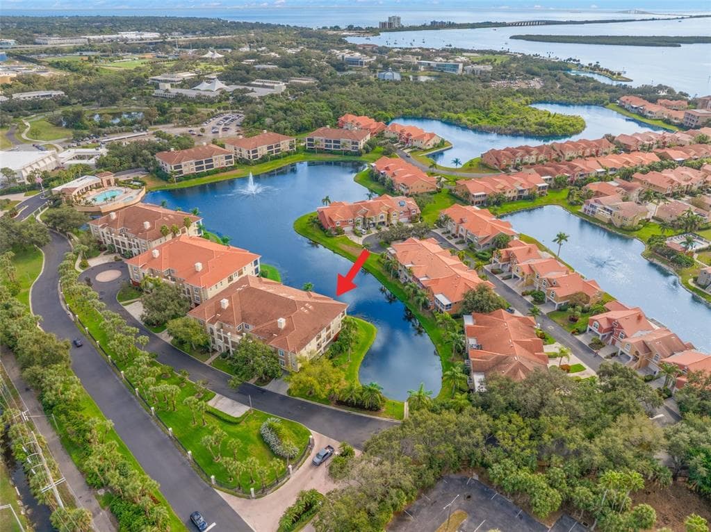 8 ACADEMY WAY S UNIT 123 ST PETERSBURG, FL 33711