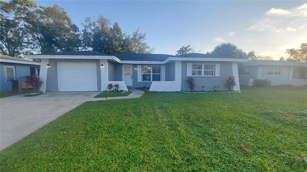 1811 FOREST DRIVE