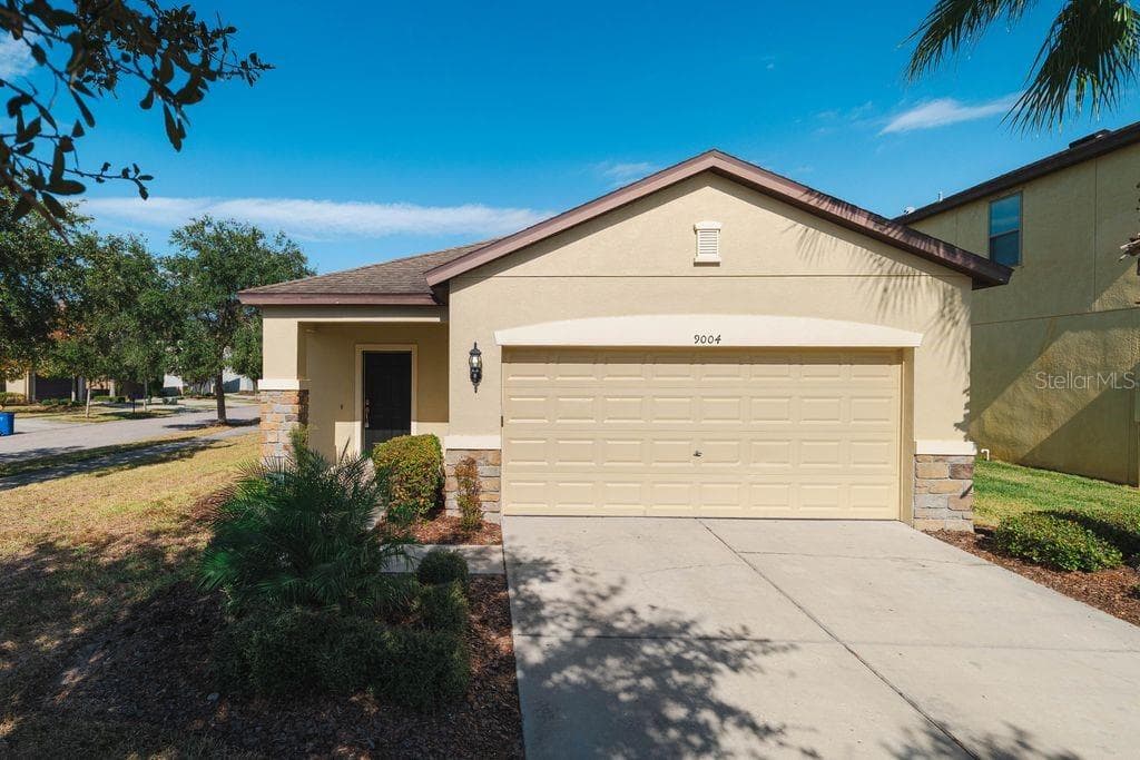 9004 MOUNTAIN MAGNOLIA DRIVE RIVERVIEW, FL 33578