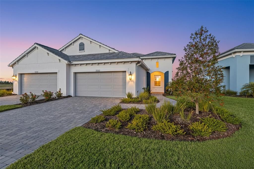 2130 SYLVESTER PALM LANE BRADENTON, FL 34212