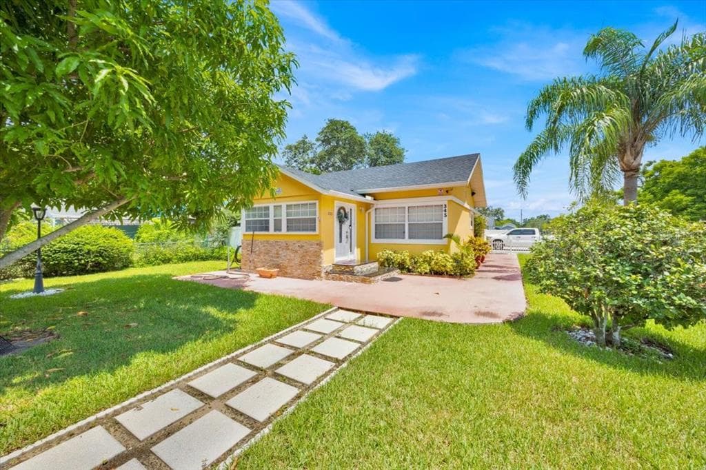 345 AVENUE J SE WINTER HAVEN, FL 33880