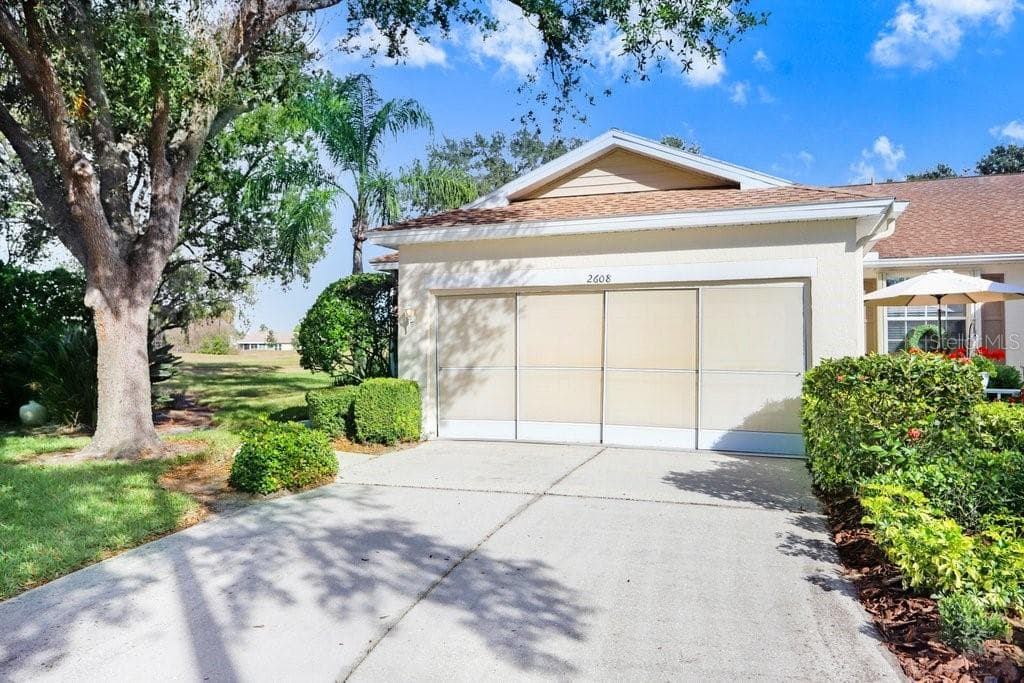 2608 NEWCOMB COURT UNIT 2608 SUN CITY CENTER, FL 33573