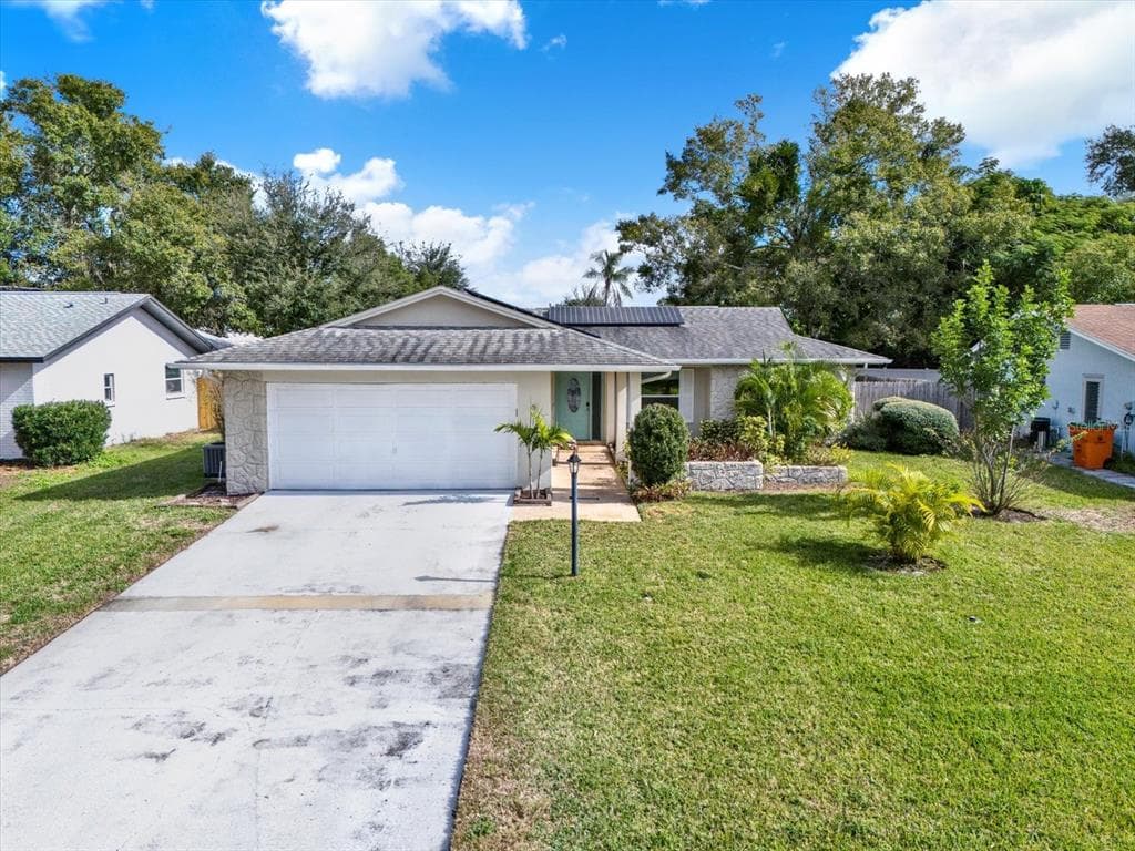 2536 BRAMBLEWOOD DRIVE W CLEARWATER, FL 33763